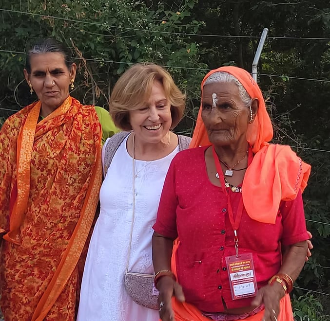 MOTERS PASIRINKIMAS: AUKA AR SAVIVERTĖ