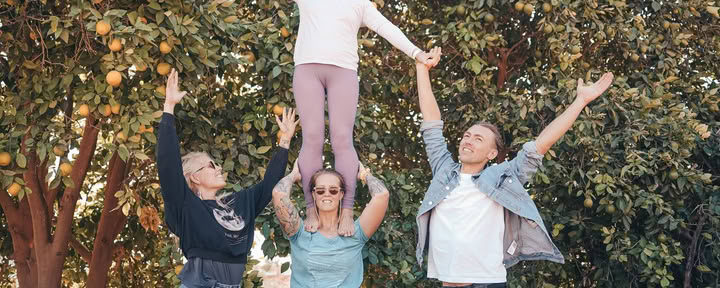 Įkvepiantis AcroYoga retritas