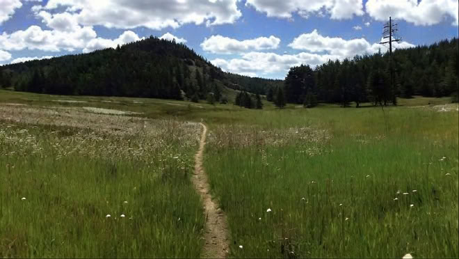 Pasaulis sudarytas iš istorijų: įžvalgos meditacijos retritas