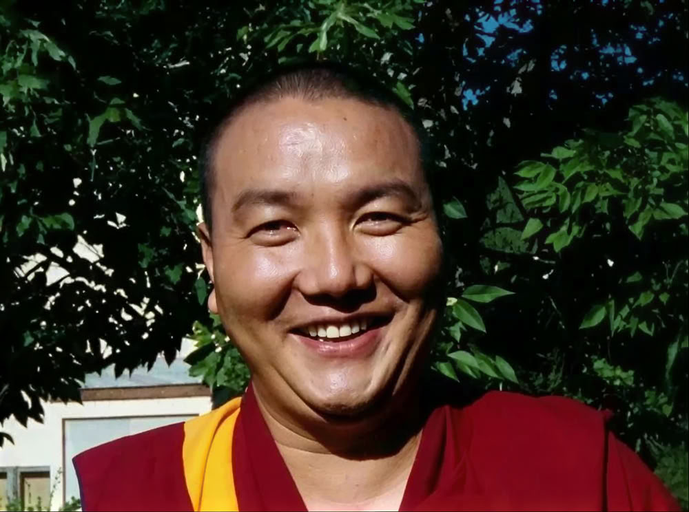 Lama Tashi budistiniai giedojimai, garso terapija ir laimės mokymai