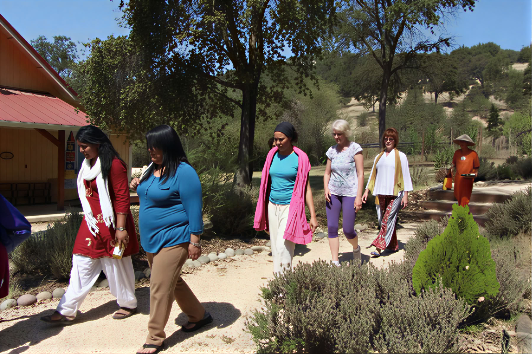 Ashram Sacred Tour – Įvadas į Sivananda jogą