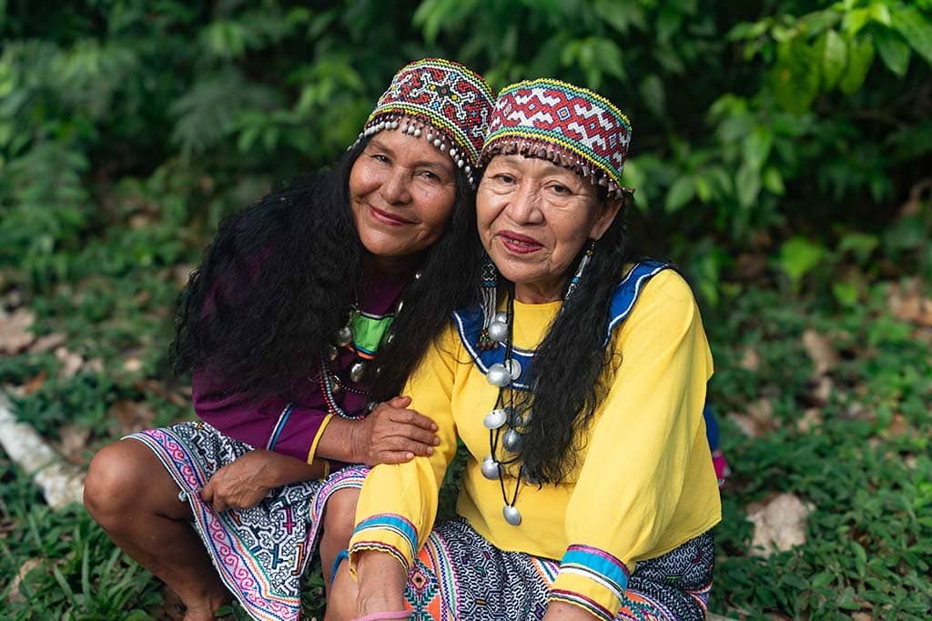 Moterų Ayahuasca gydymo retritas