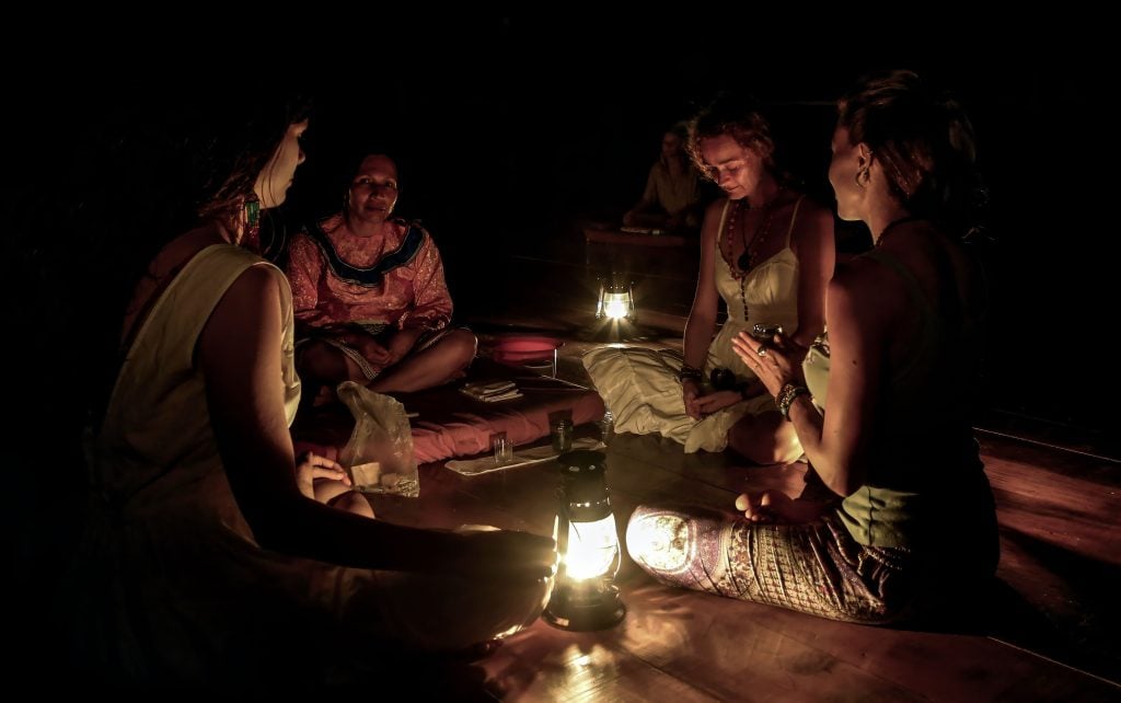 Moterų Ayahuasca gydymo retritas