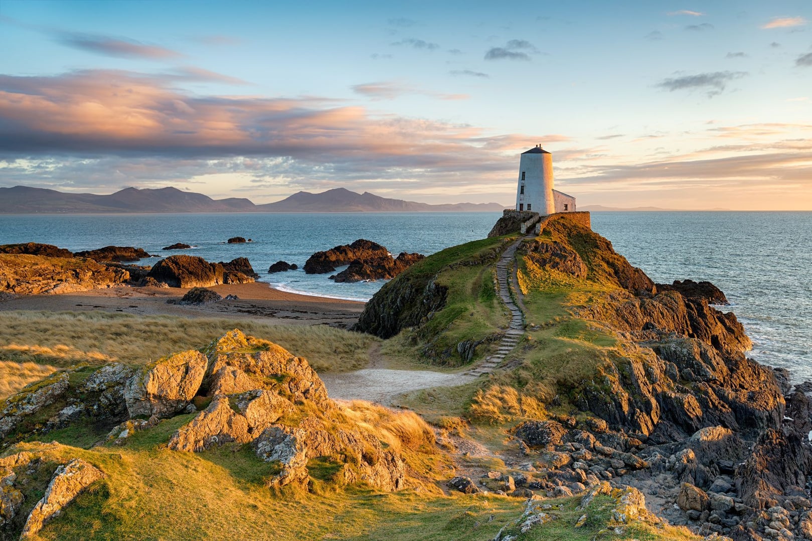 Joga ir pasivaikščiojimų retritas | Anglesey spalio 3–5 d.