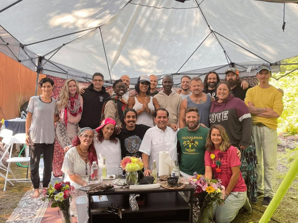 Specialus 3 arba 5 dienų ayahuasca retritas su Leandro, Katrina ir Matteo iš MattKat Meino valstijoje