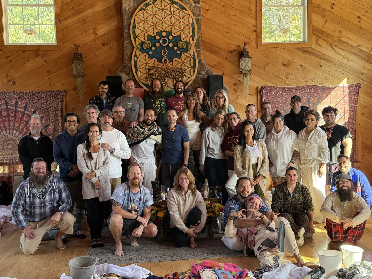 Specialus 3 arba 5 dienų ayahuasca retritas su Leandro, Katrina ir Matteo iš MattKat Meino valstijoje