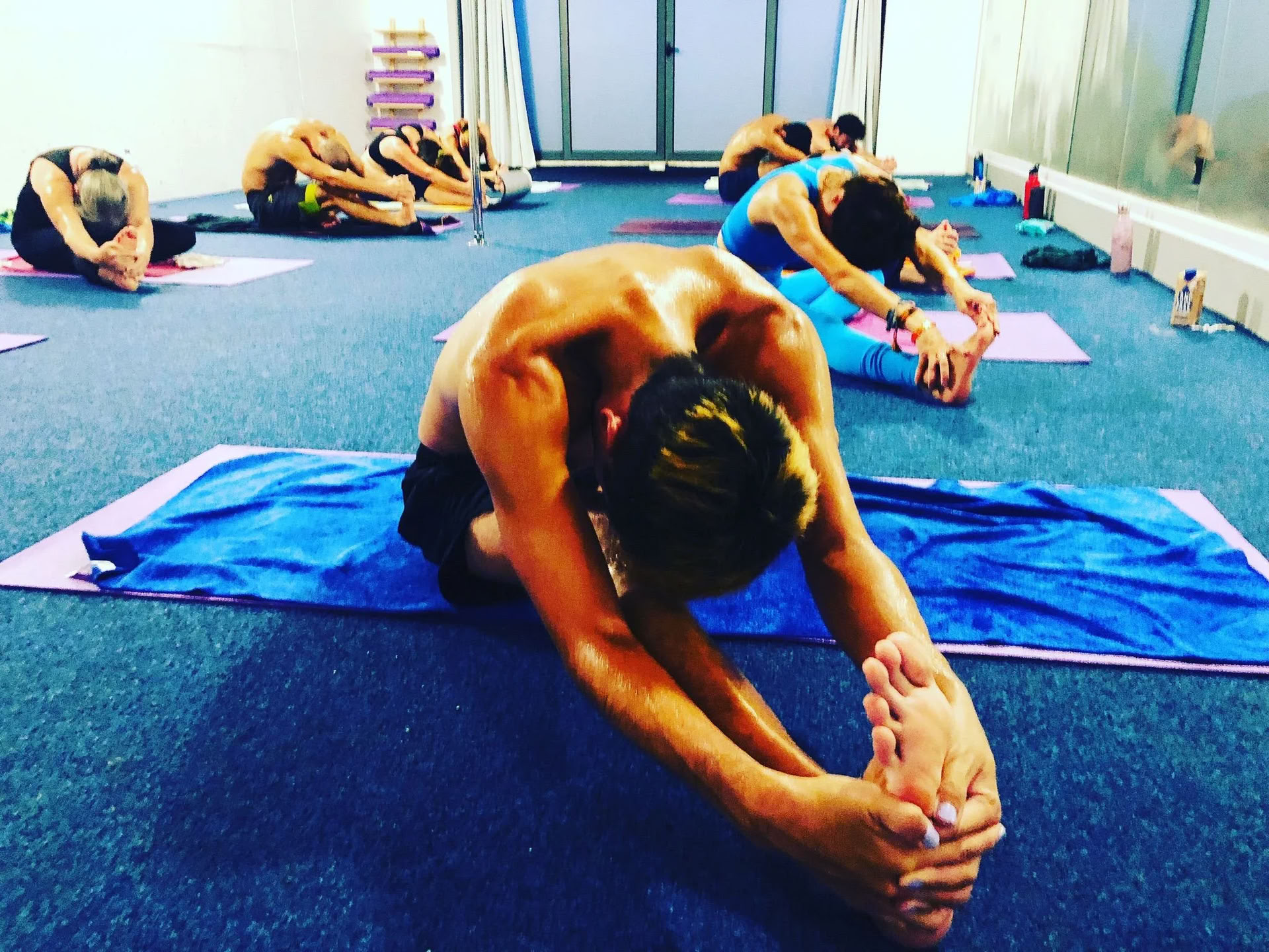 Vėlyvos vasaros integracija – neakivaizdiniai jogos mokytojų mokymai — Momosyoga | HotYogaMalta