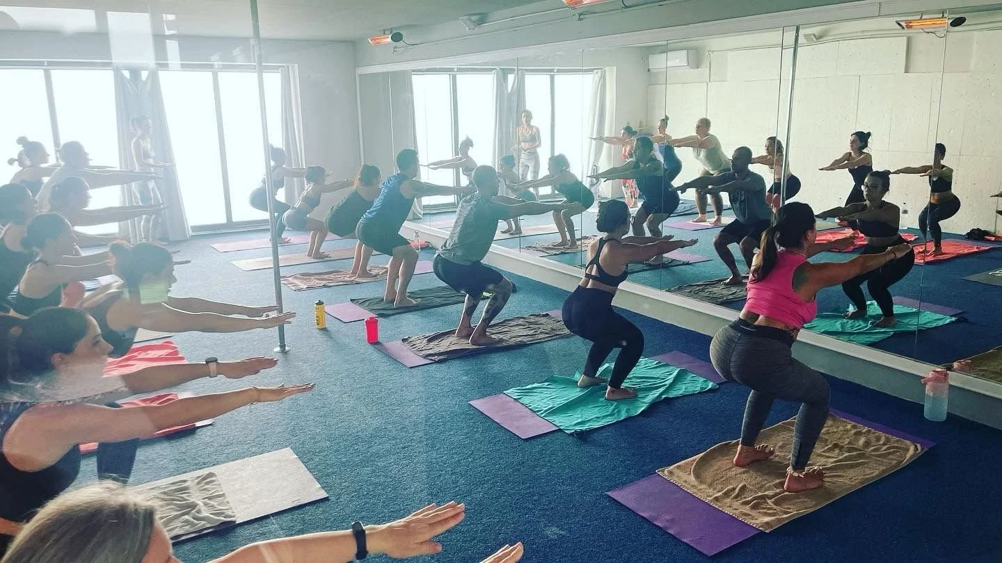 Rudens uždarymas – neakivaizdiniai jogos mokytojų mokymai</span> — Momosyoga | HotYogaMalta