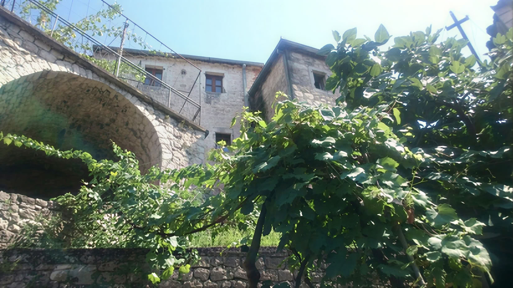 Crmnicos vyno kelio turas