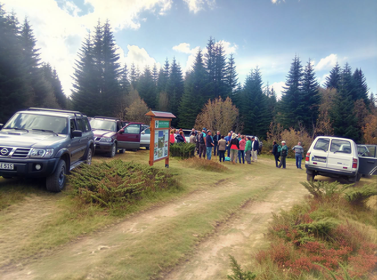 „Bjelasicos žiedas – džipų safario turas“