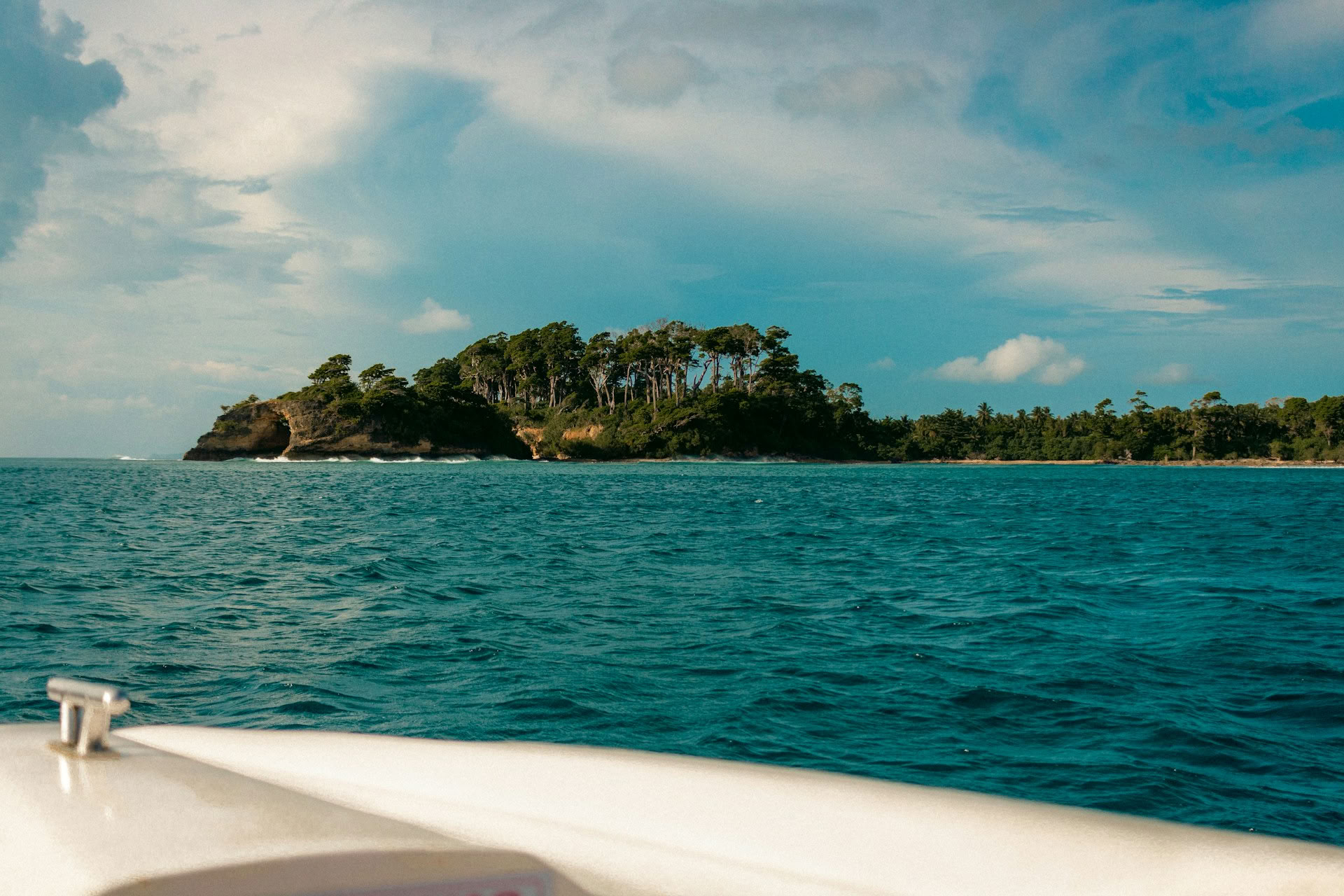Azure Andaman Escape: Port Blair & Havelock retritas