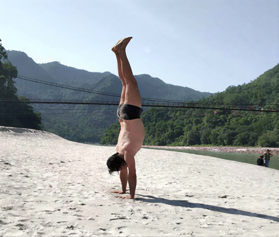 Jogos retritas ir kursas su Om Yoga Rishikesh