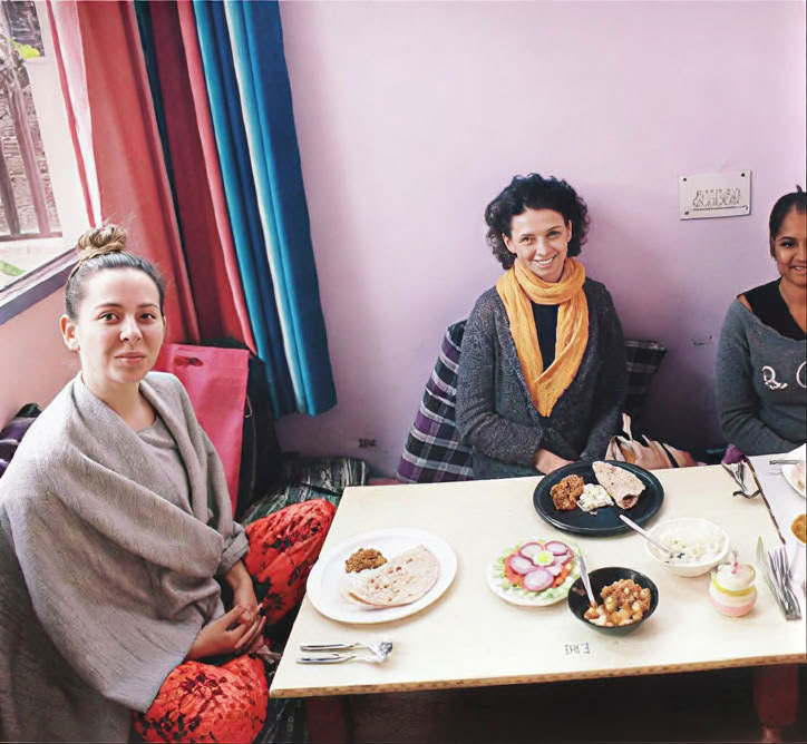 Jogos retritas ir kursas su Om Yoga Rishikesh