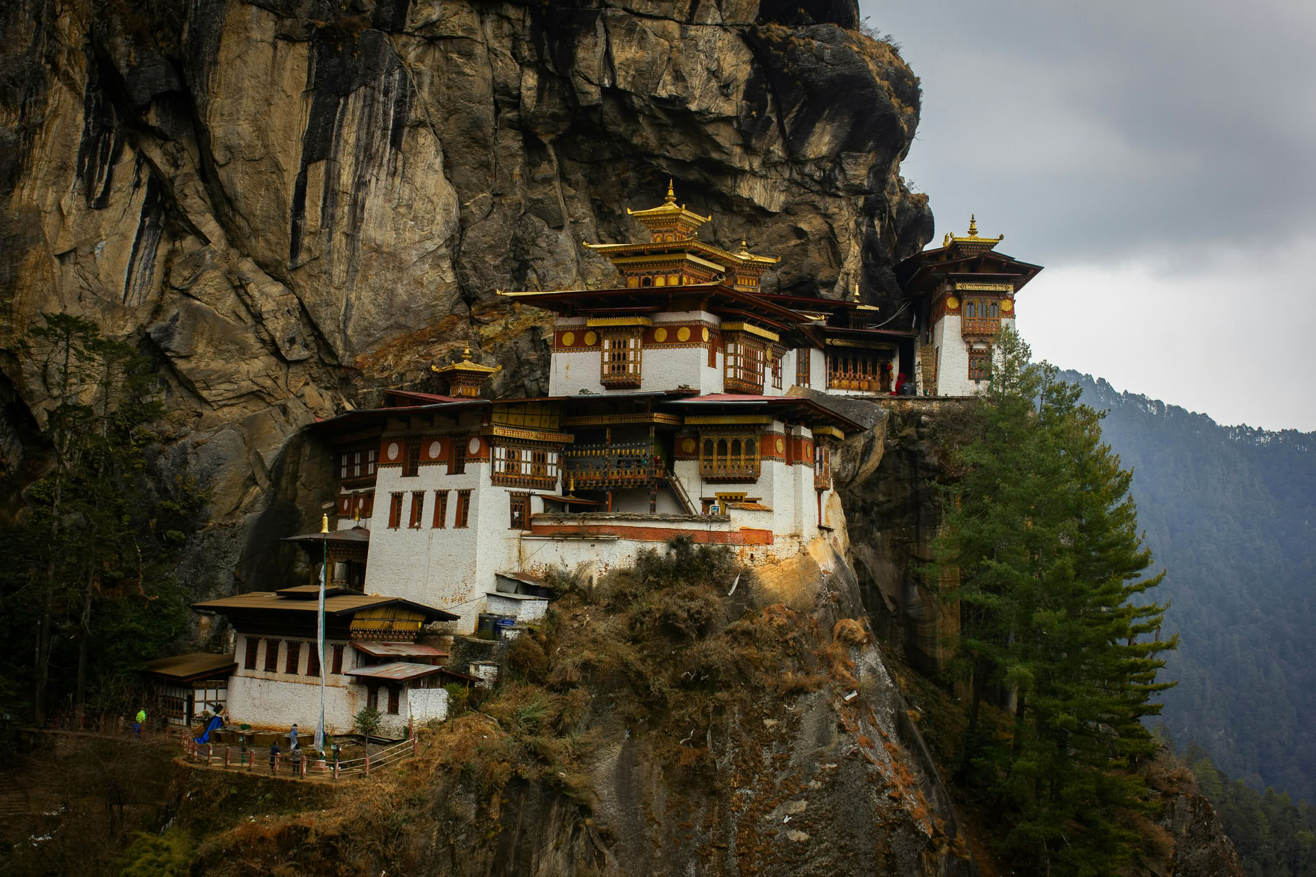 Bhutan jogos retritas