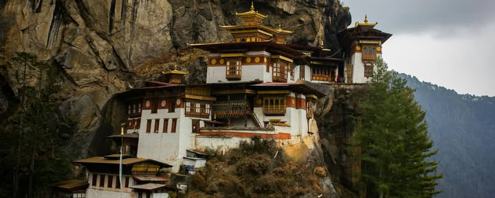 Bhutan jogos retritas