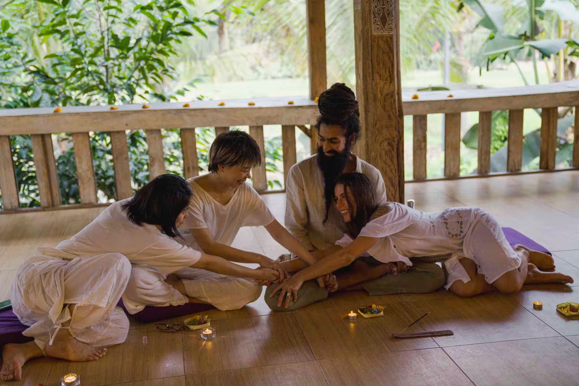 200 val. Ashtanga Vinyasa jogos mokytojų rengimas