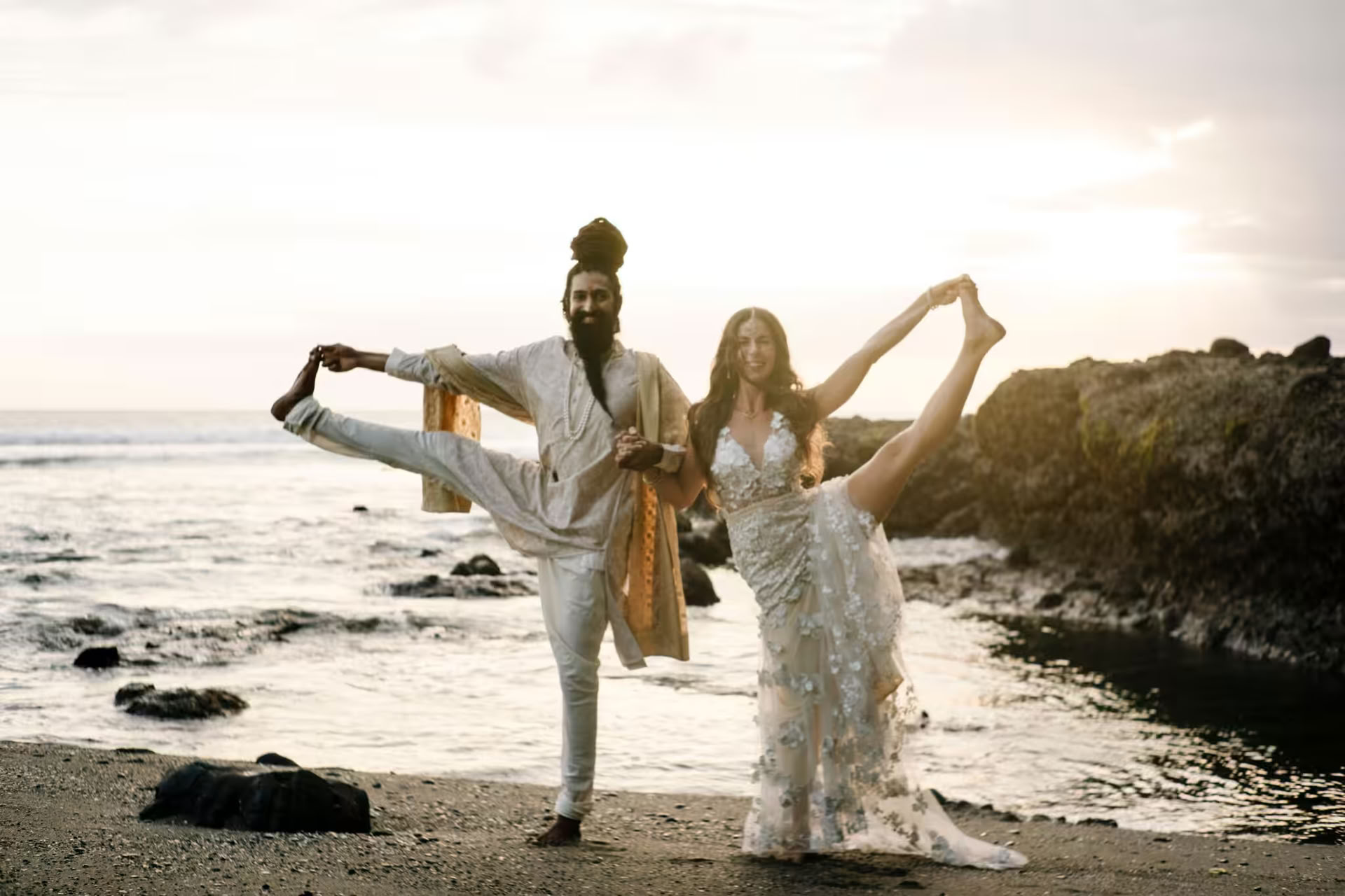 200 val. Ashtanga Vinyasa jogos mokytojų rengimas