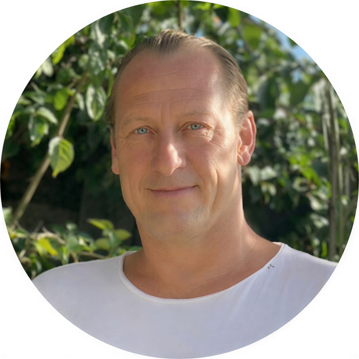 200 val. Vinyasa ir Yin jogos mokytojų mokymai – Peter Kaaberbol Kristensen