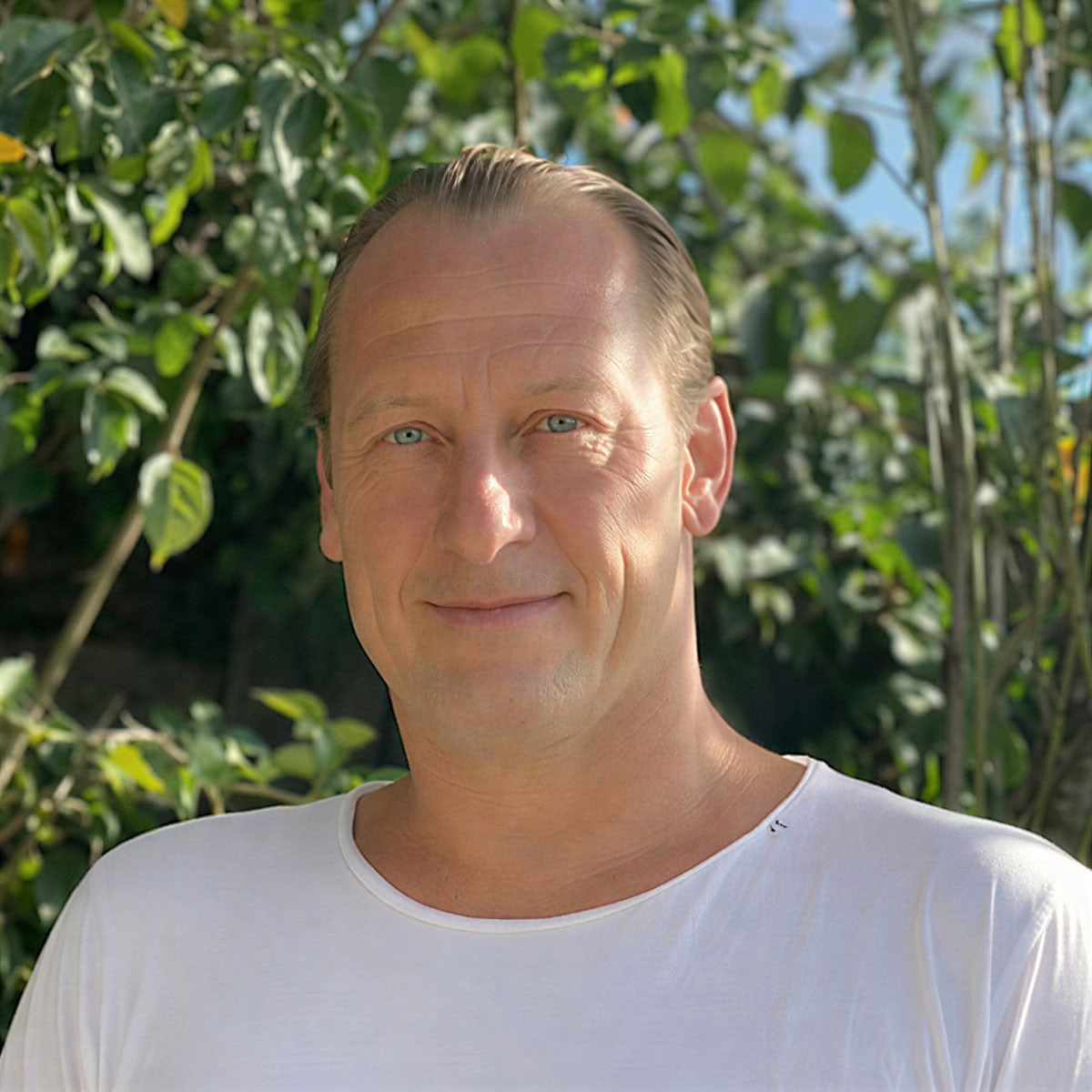 200 val. Vinyasa ir Yin jogos mokytojų mokymai – Peter Kaaberbol Kristensen