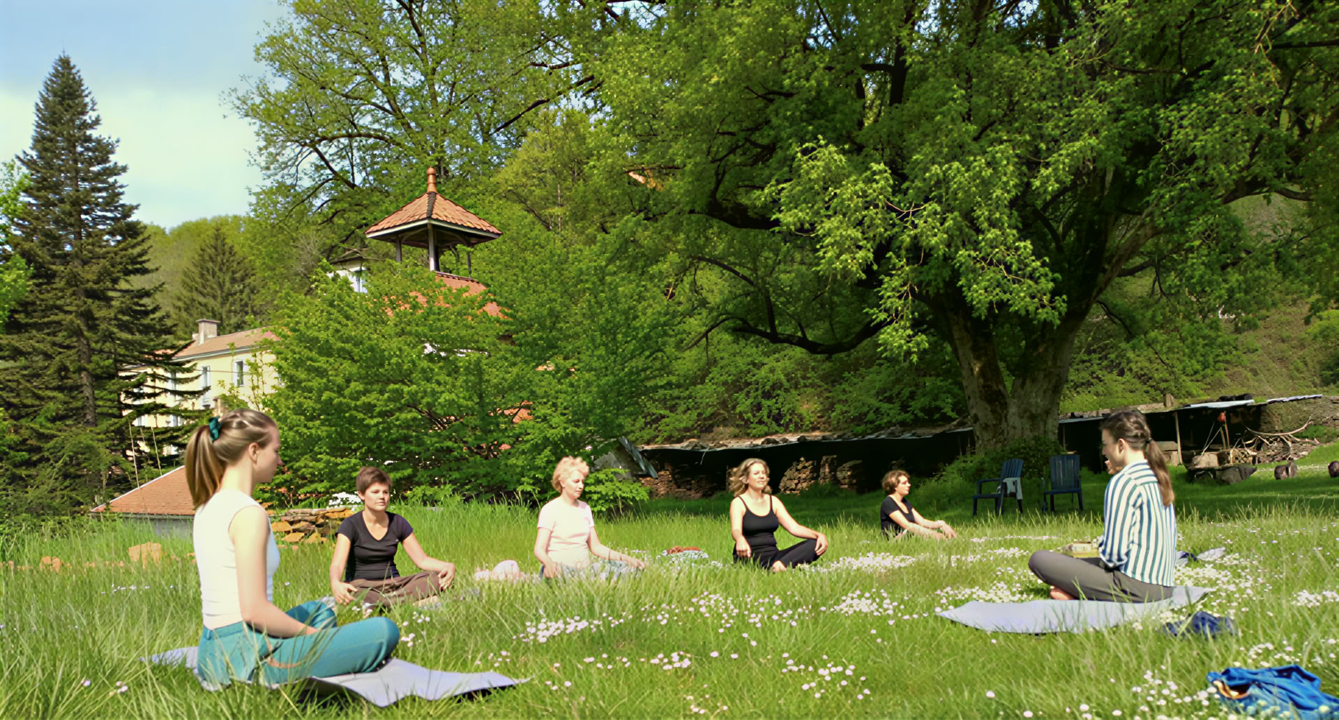 Joga ir vaikščiojimo meditacija