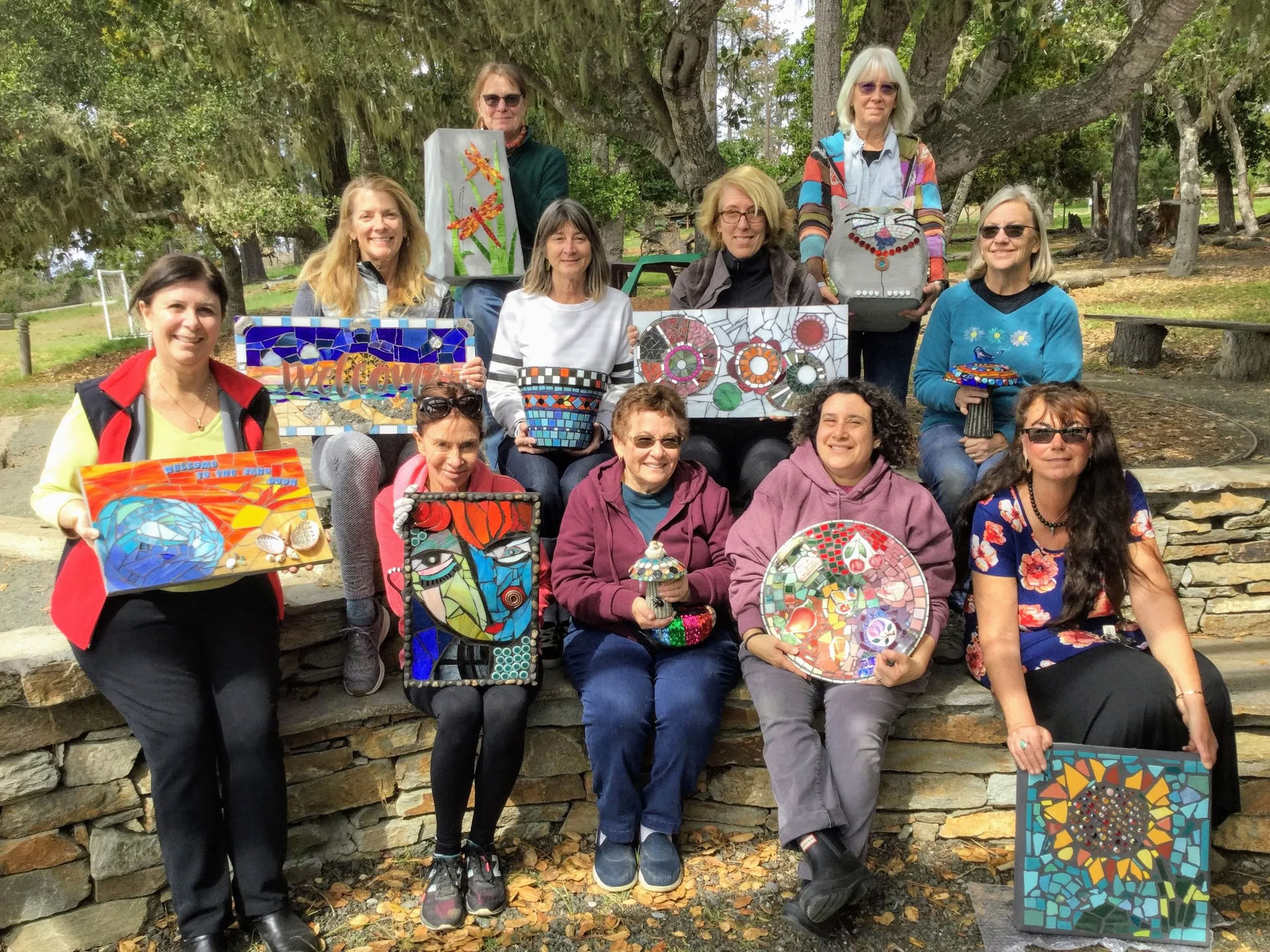 Mozaikos meno retritas su Passiflora Mosaics (rugsėjis) — Camp Ocean Pines