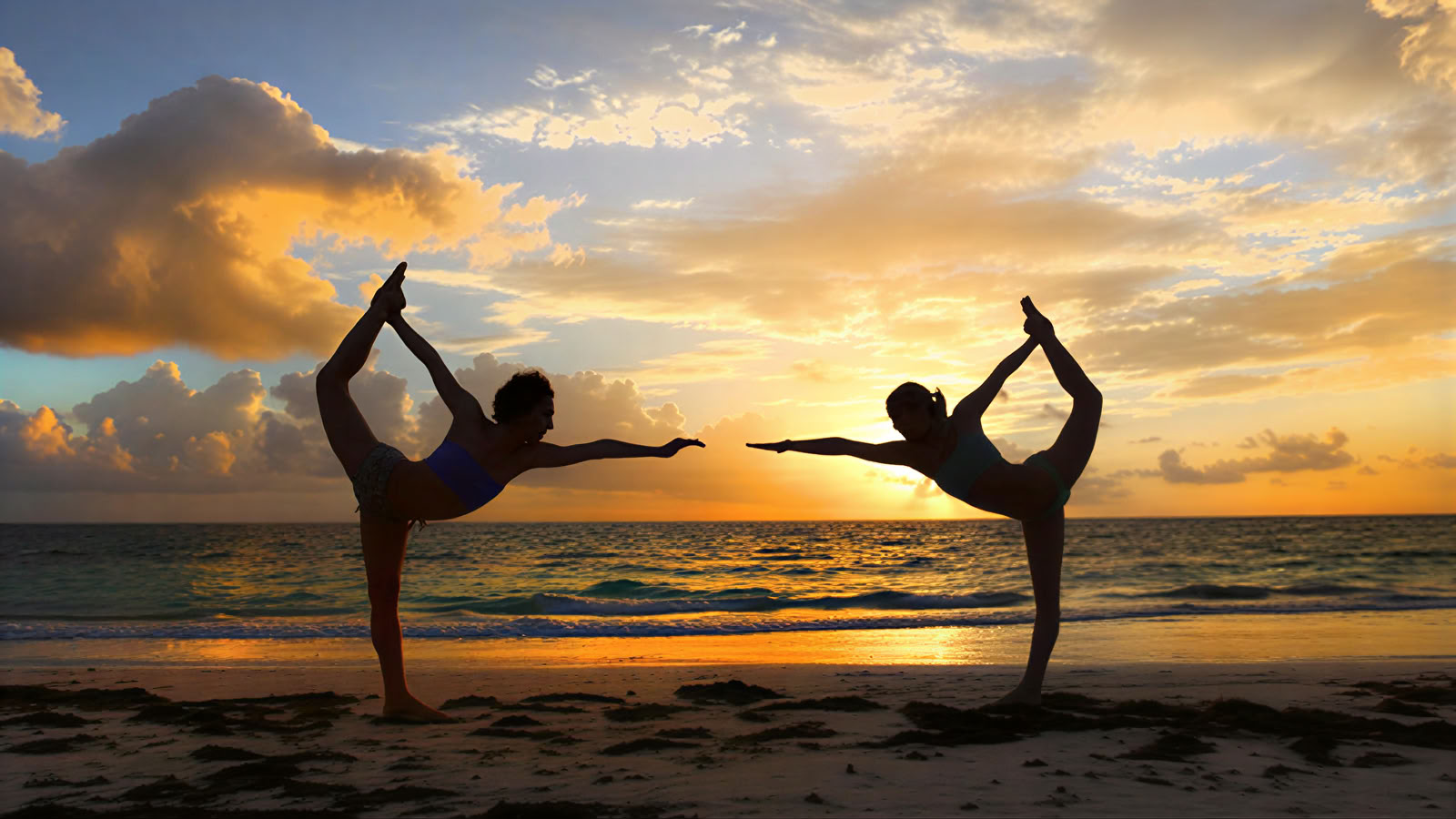 Meksikos jogos retritas su Hot Yoga House