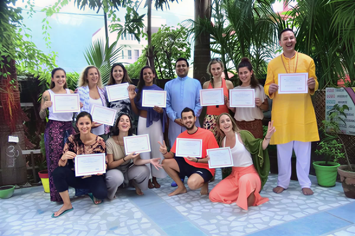Vedinių hindu vestuvių ceremonijos organizatorius Rišikeše
