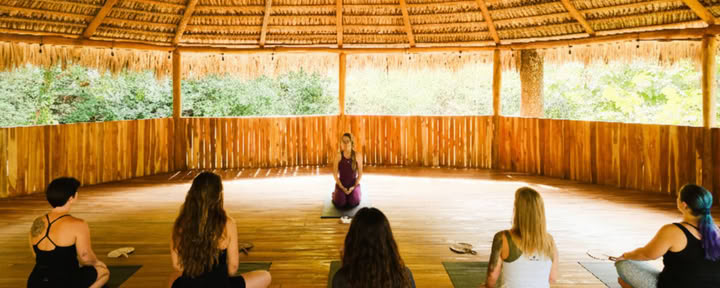 Embodied Sovereignty | Retritas moterims tik San Pedro