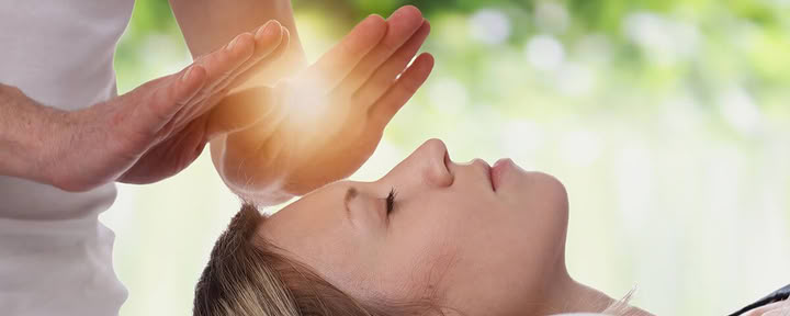 Grupinis Reiki energijos dalijimasis