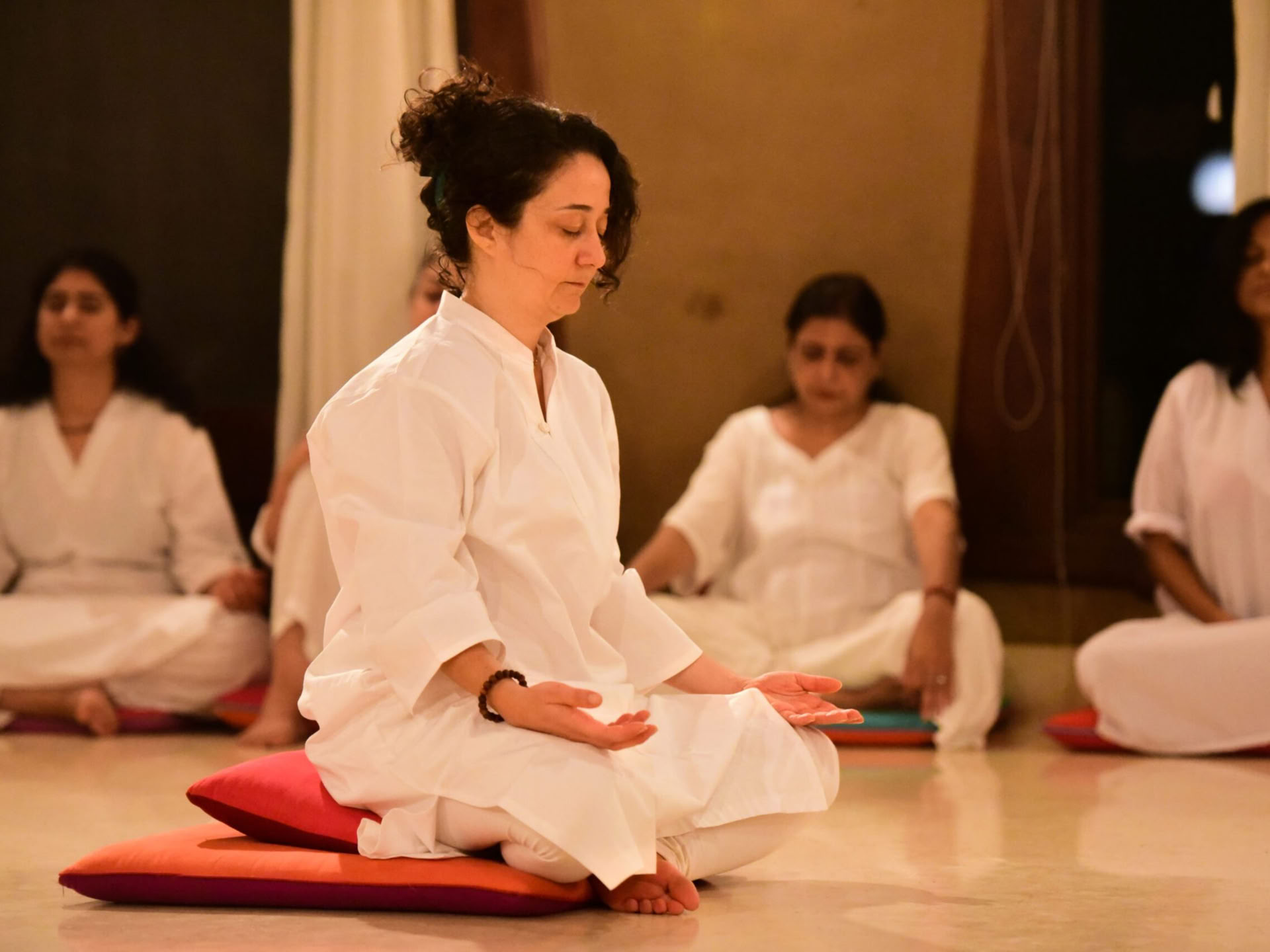 Osho aktyvios meditacijos