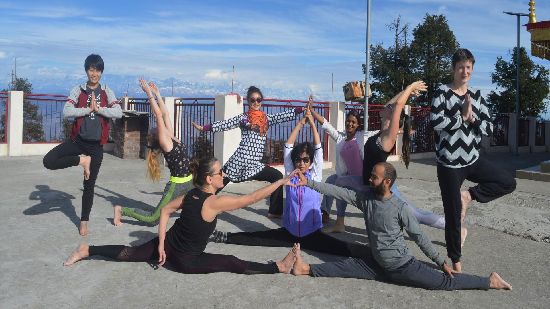 100 valandų Ashtanga mokymai Vokietijoje
