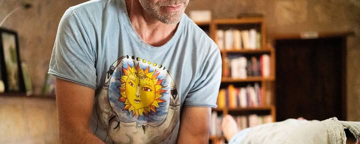 SOUL IN TOUCH – Stalo kūno darbo pagrindų mokymai
