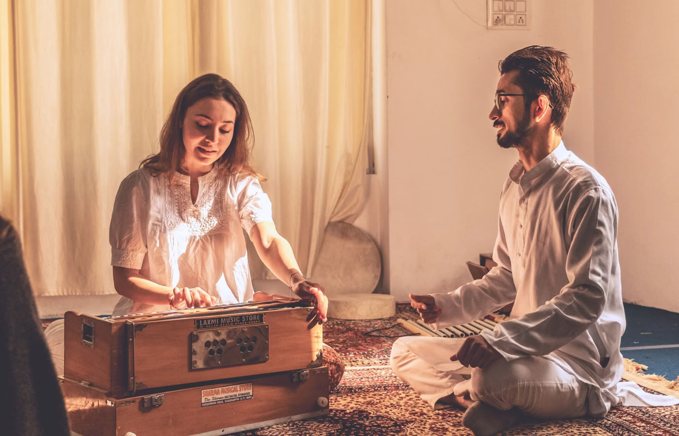 Kirtan ir mantrų giedojimo kursas