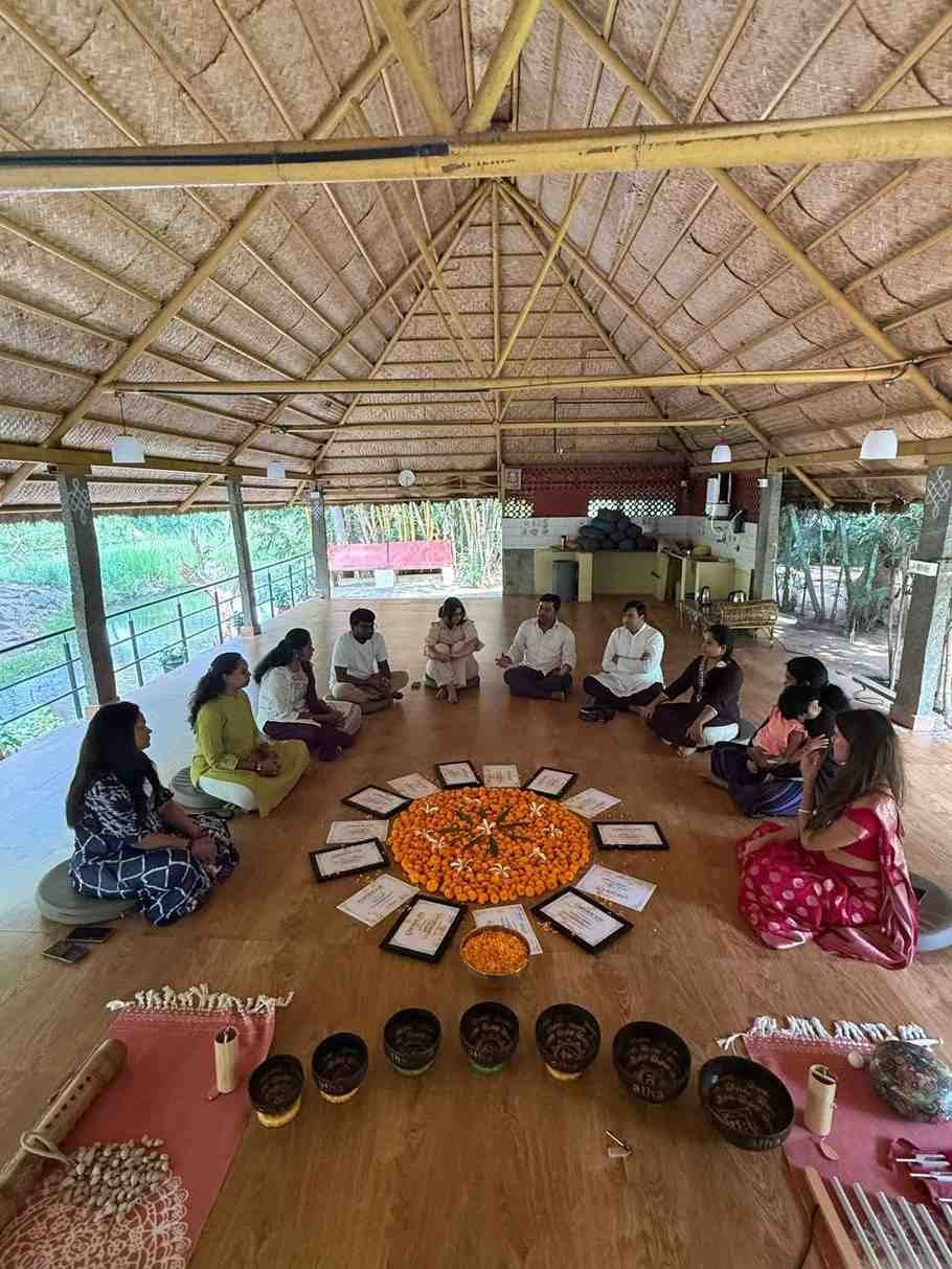 Garso terapijos meditacijos kursas Mysore