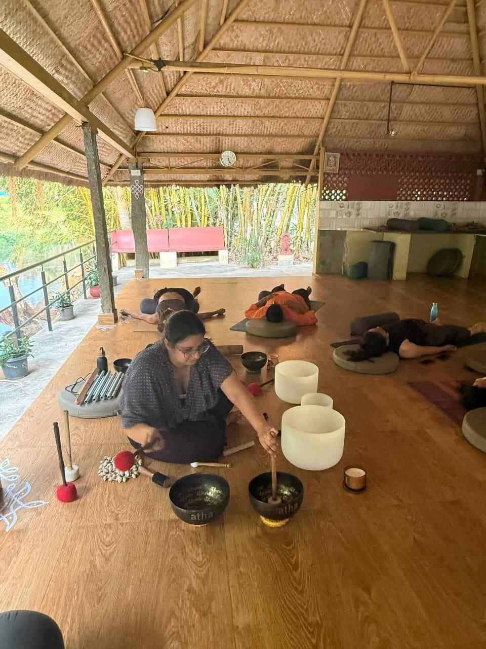 Garso terapijos meditacijos kursas Mysore