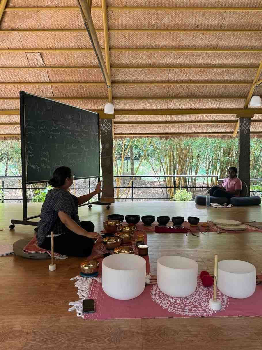 Garso terapijos meditacijos kursas Mysore