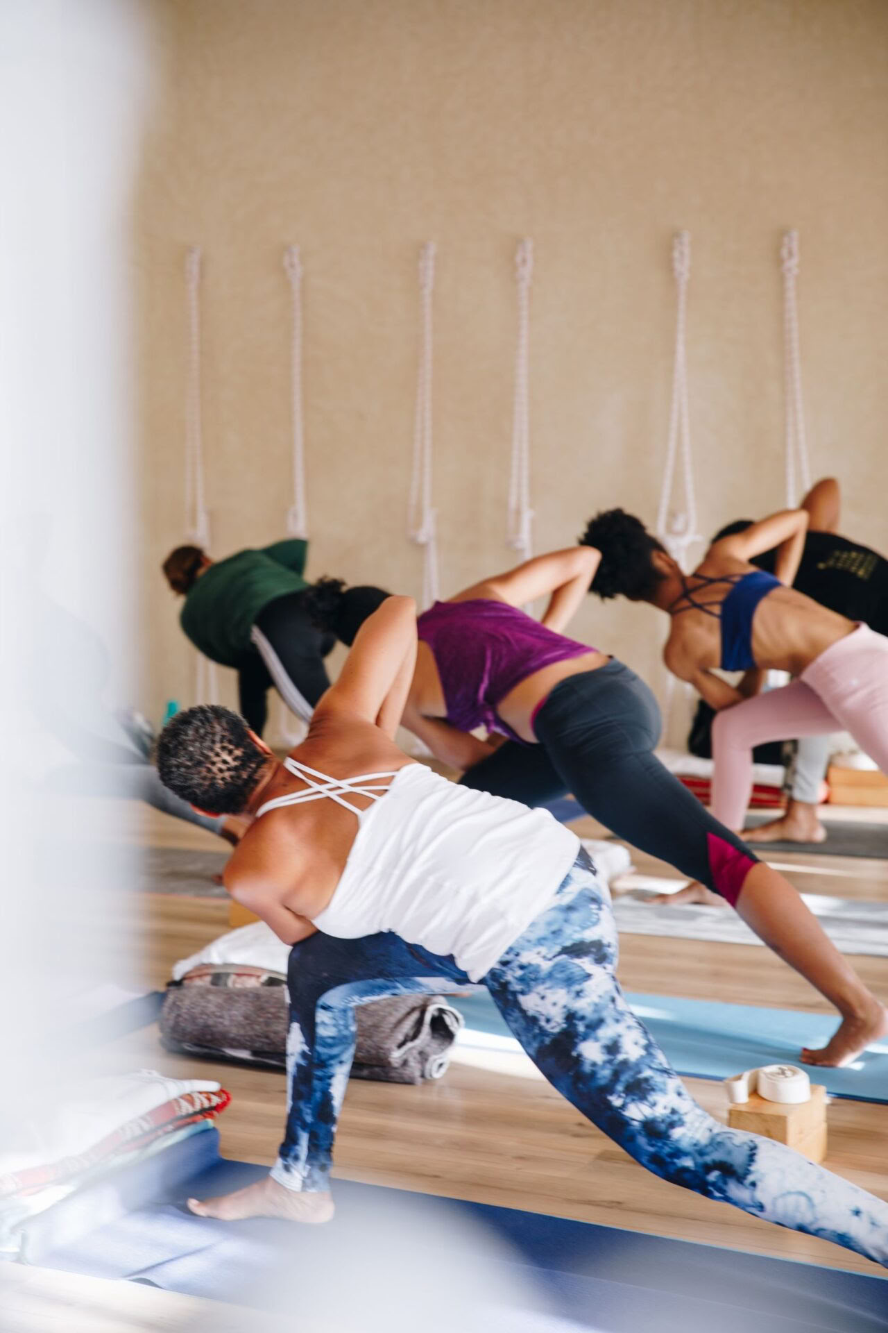 „Womb Wisdom Yoga T. T.“