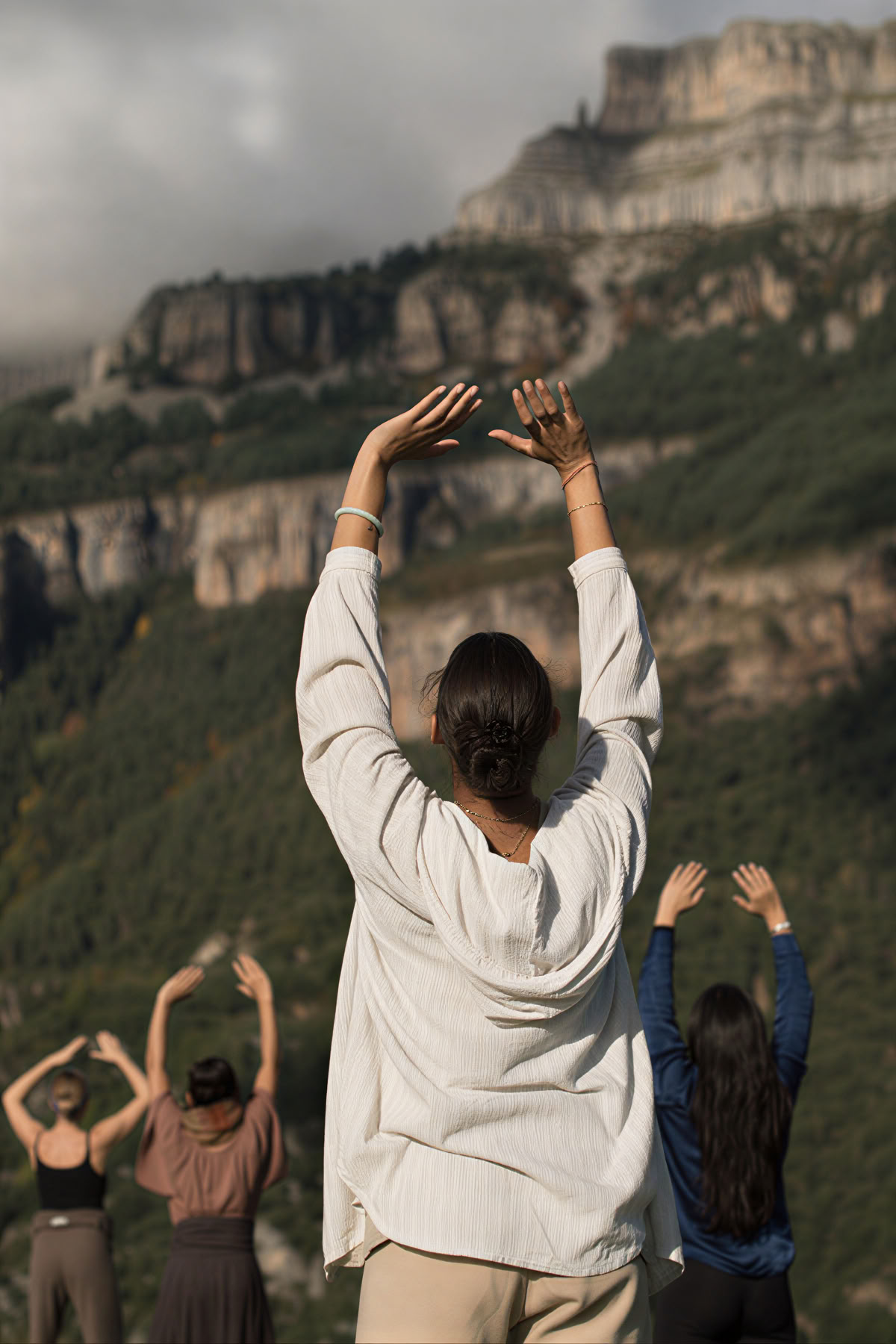 Šokanti gamta: judesio, jogos, meno ir žygių retritas