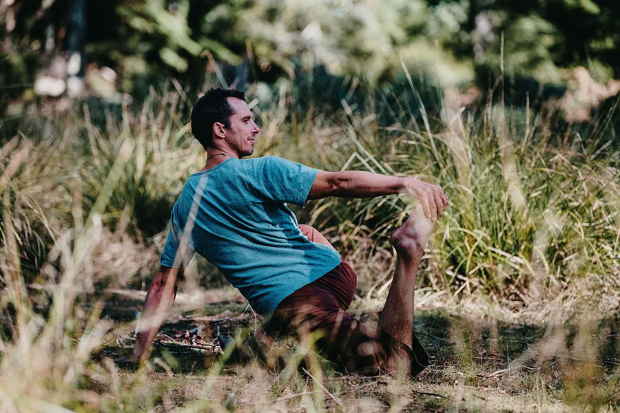 „Taika laukinėje gamtoje: jogos, meno ir gamtos retritas“