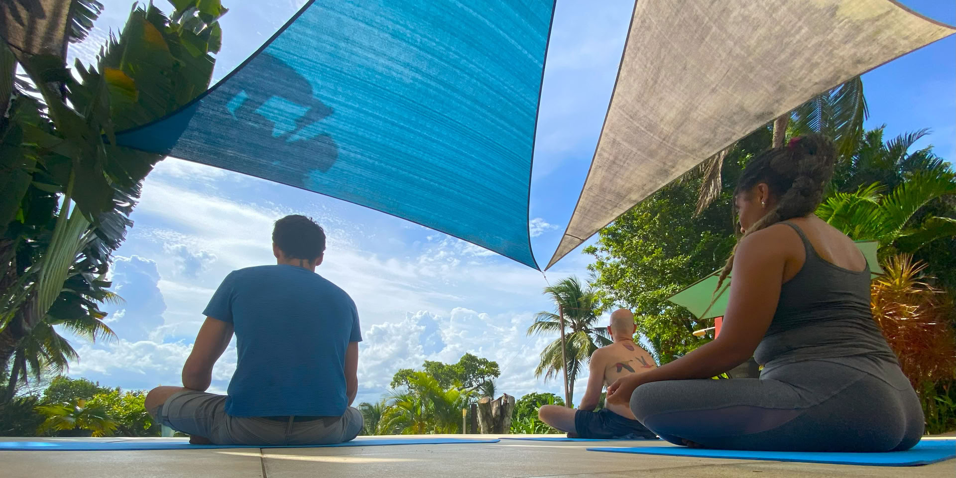 14 dienų Ayahuasca retritas su Flow Brazil joga / meditacija ir masažais