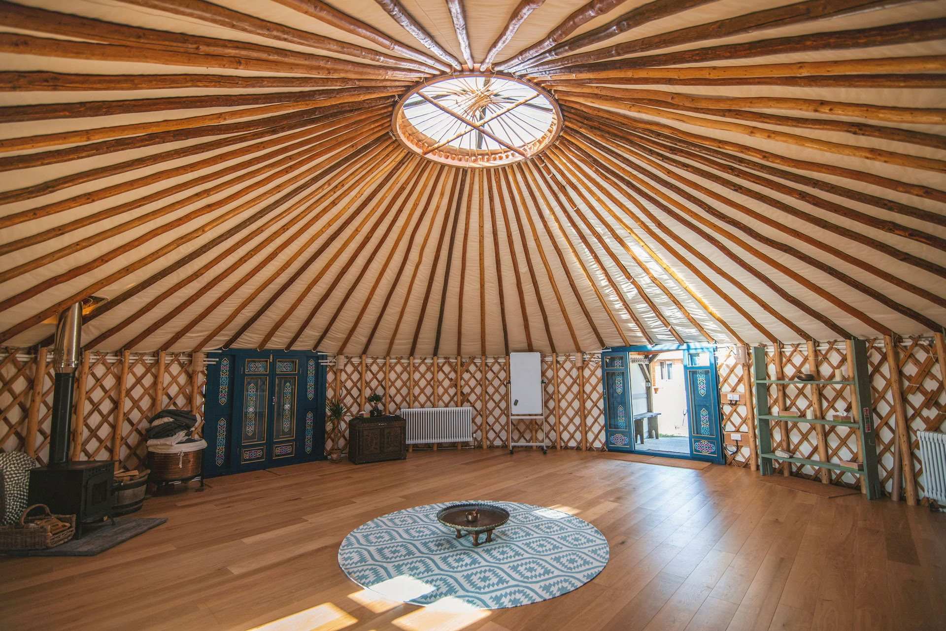 „Original 26+2 Hot Yoga 300 Hours Teacher Training“