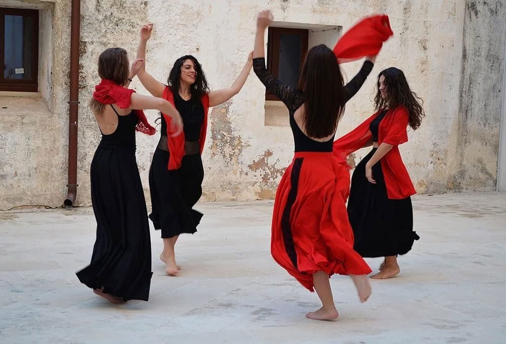 Pokalbiai su vieta: kūrybinė rezidencija Masseria Specula