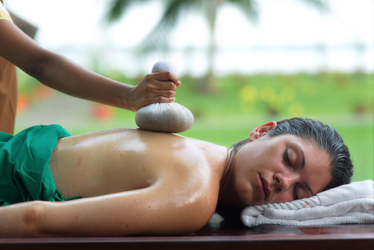 7 naktų ajurvedos sveikatingumo programa Niraamaya Retreats Surya Samudra, Kovalam