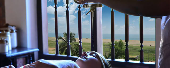 14 naktų Panchakarma ajurvedos programa Manaltheeram Ayurveda Beach Village, Kovalam