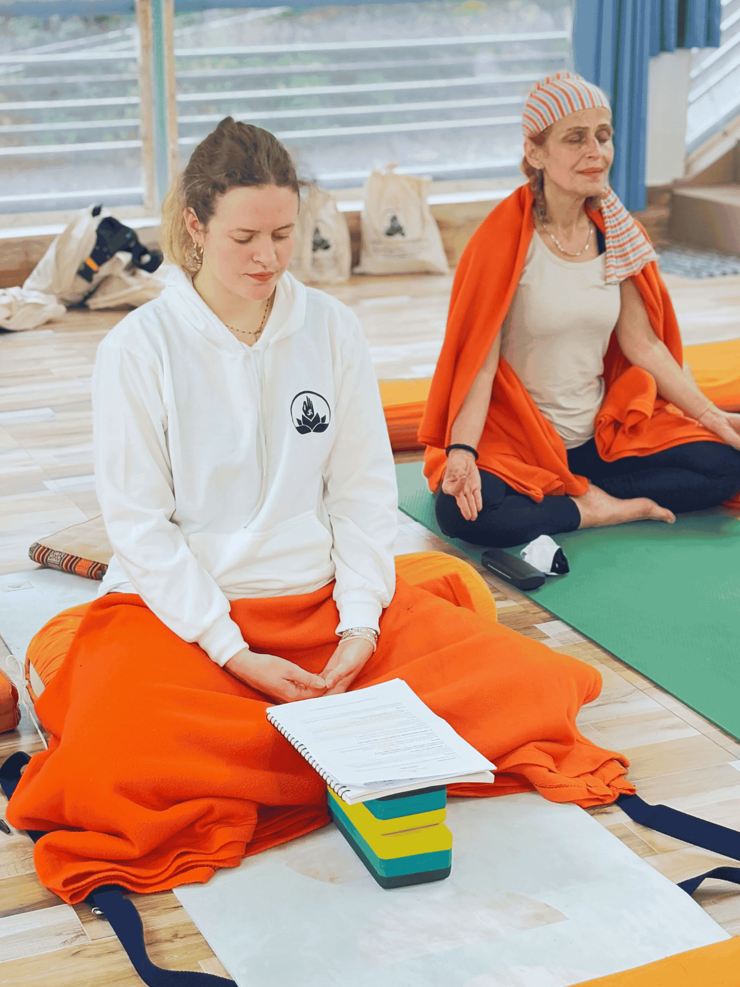 300 valandų pažangūs Kundalini jogos mokytojų mokymai Rišikeše, Indijoje – 2026 m. balandis
