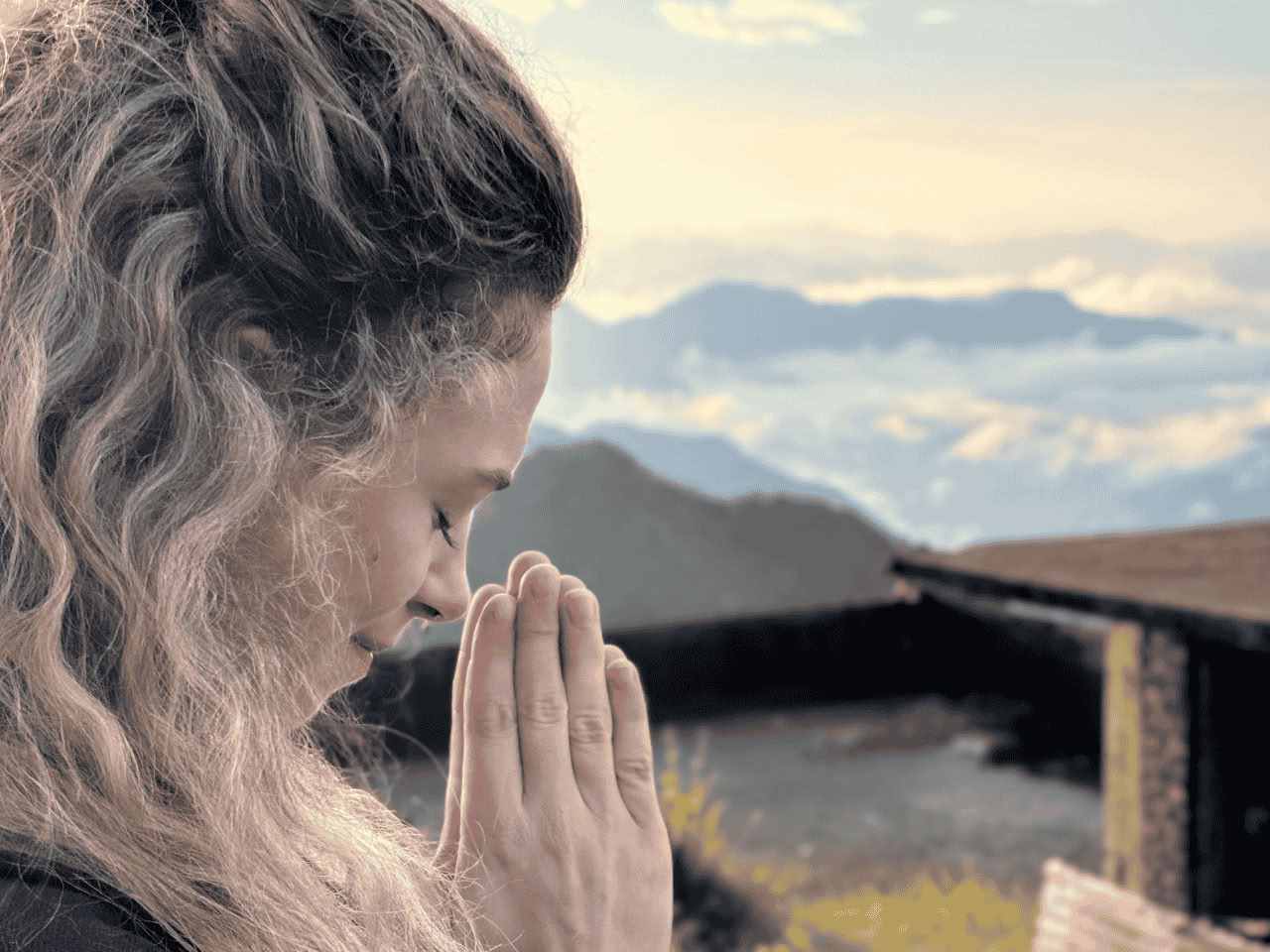300 valandų pažangūs Kundalini jogos mokytojų mokymai Rišikeše, Indijoje – 2026 m. balandis