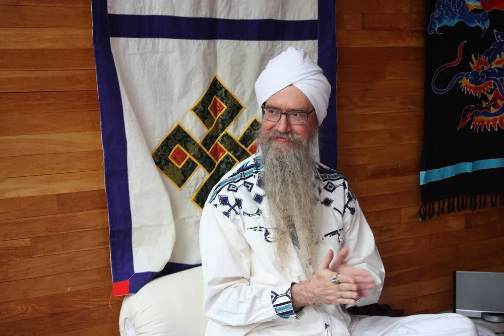 „The Still Point“: žiemos saulėgrįžos retritas su Siri Sat ir Guru Dharam