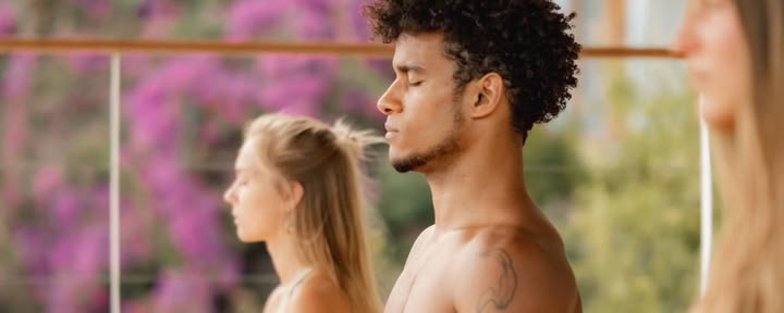 Privati jogos / akro / kundalini pamoka