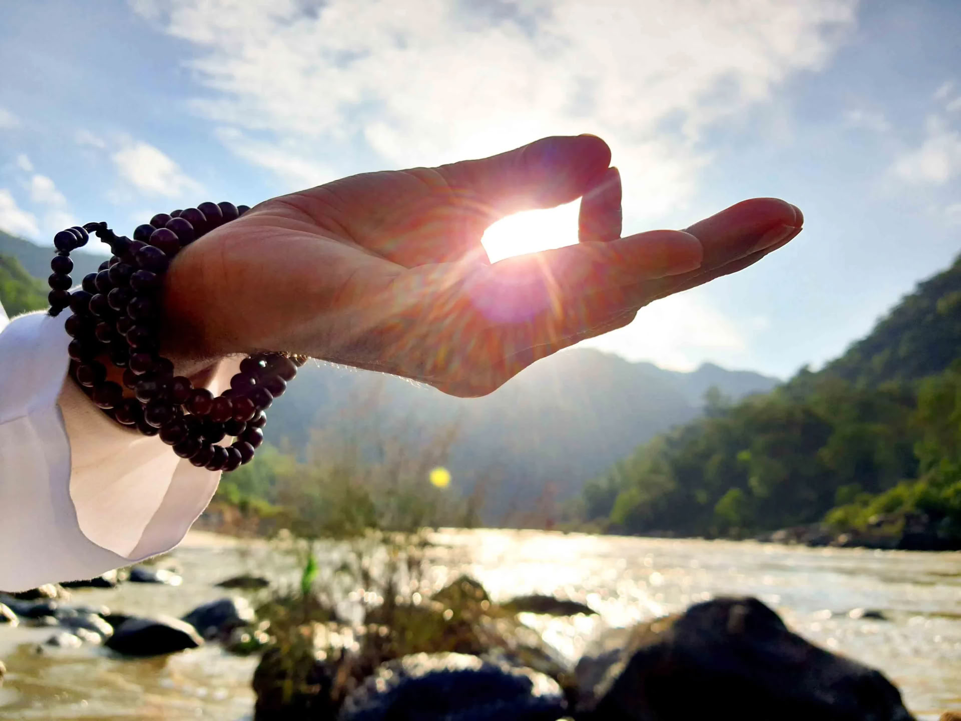 Įtraukiantis meditacijos retritas psichinei gerovei, emocinei gerovei, vidinei pusiausvyrai ir pabudimui