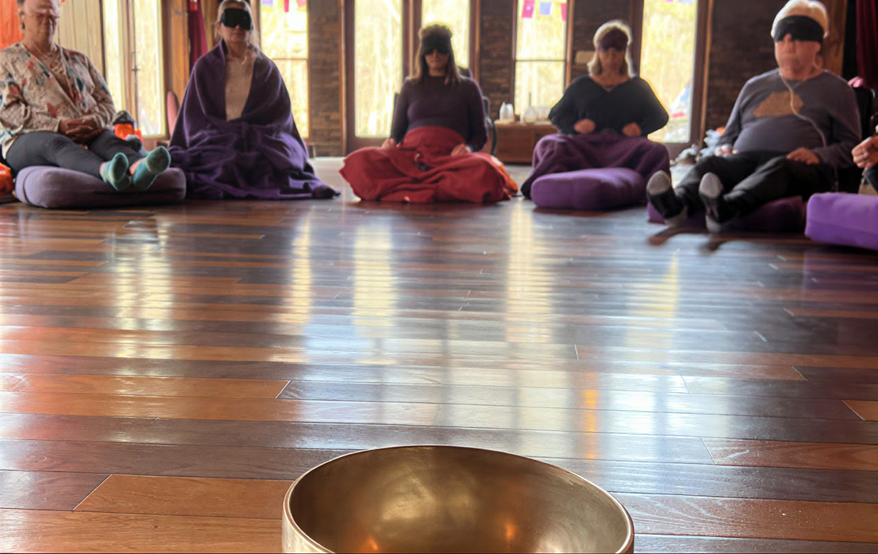 Meditacijos įpročio formavimas: jogos ir meditacijos retritas